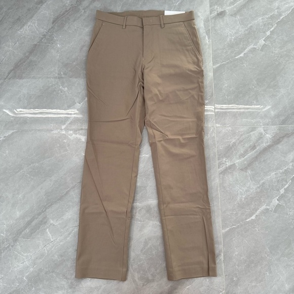 Men’s Tommy Hilfiger THFlex Tate Stretch Khaki Dress Pants Size 30W X 30L - Picture 2 of 16